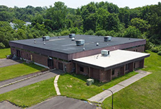 Hird and Crampton of O,R&L Commercial handle $1.7 million <br>sale of 20,672 s/f industrial building in Wallingford, CT